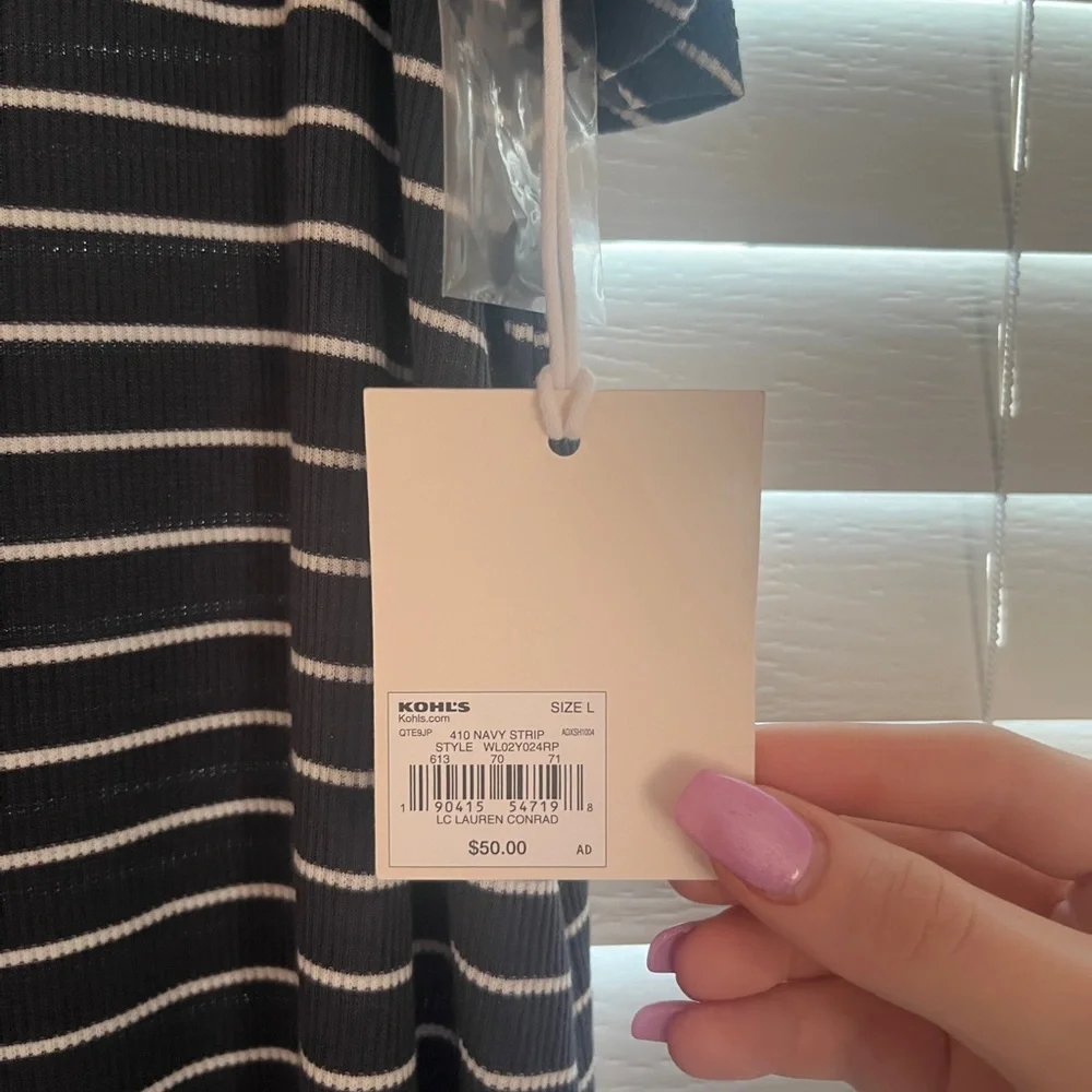 TSHIRT DRESS!💕 - Picture 2 of 6